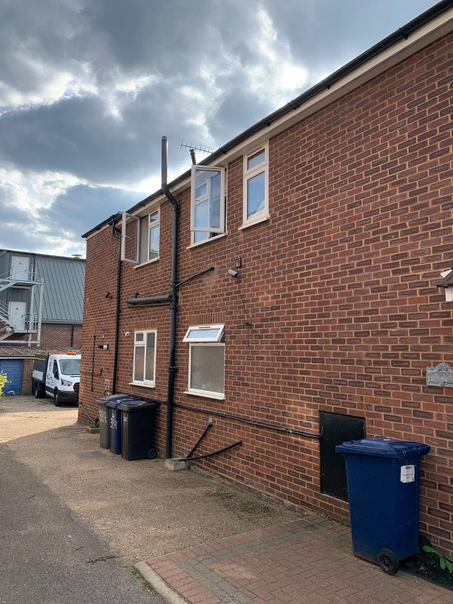 Amazing En-Suite Apartment In Finchley Central ロンドン エクステリア 写真